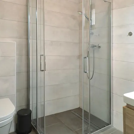 Old Town Stone House Пула