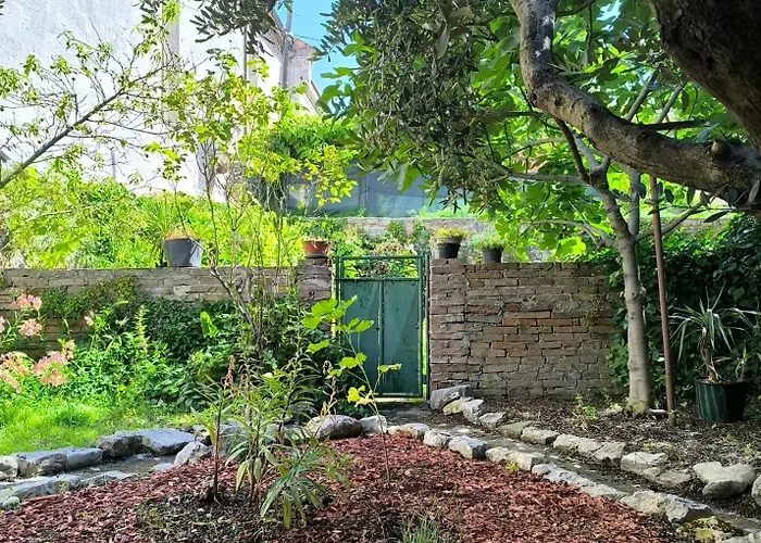度假居 Old Town Stone House 普拉